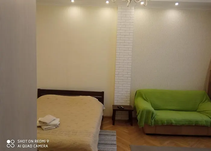 On Arkhypenka Street לבוב